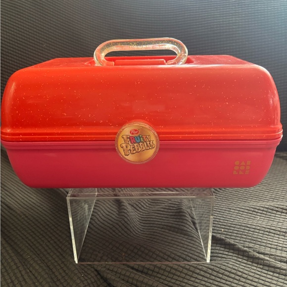 Caboodles/ Fruity Pebbles Cosmetic Case - Picture 1 of 4